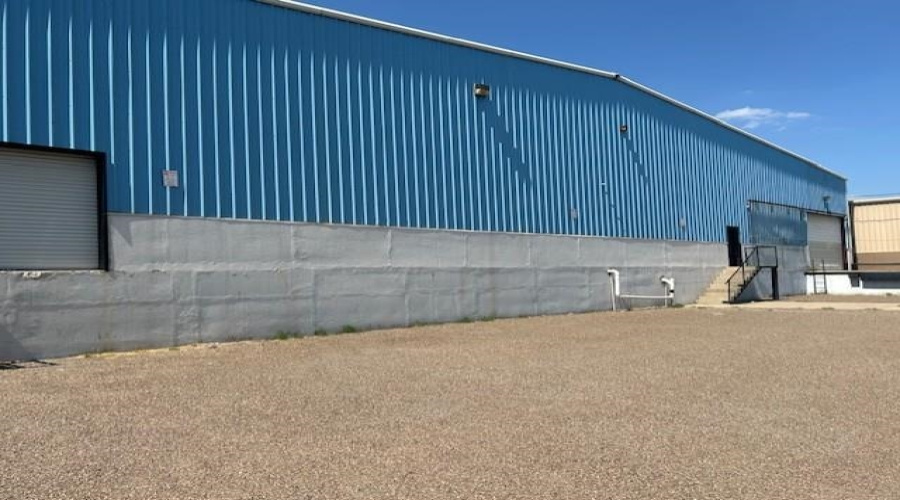 1808 Aduanales, Laredo, Texas 78041-0000, 1 Bedroom Bedrooms, ,1 BathroomBathrooms,Commercial/industrial,For Rent,1808 Aduanales,20252635