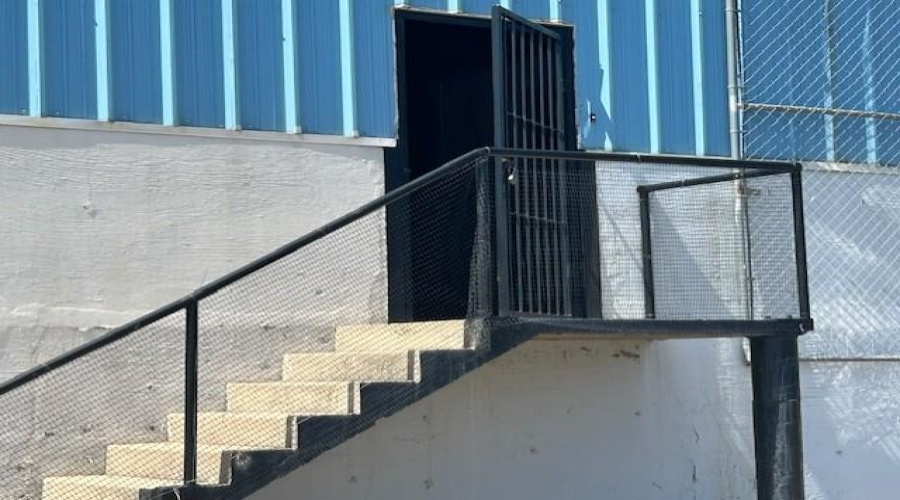 1808 Aduanales, Laredo, Texas 78041-0000, 1 Bedroom Bedrooms, ,1 BathroomBathrooms,Commercial/industrial,For Rent,1808 Aduanales,20252635