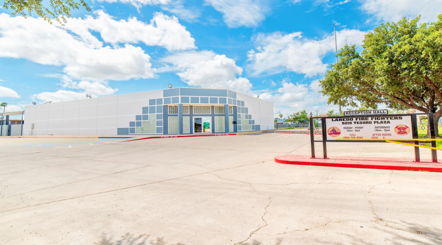 5219 Tesoro Plaza Dr, Laredo, Texas 78041, 1 Room Rooms,4 BathroomsBathrooms,Commercial retail/office,For Sale,5219 Tesoro Plaza Dr,20252658