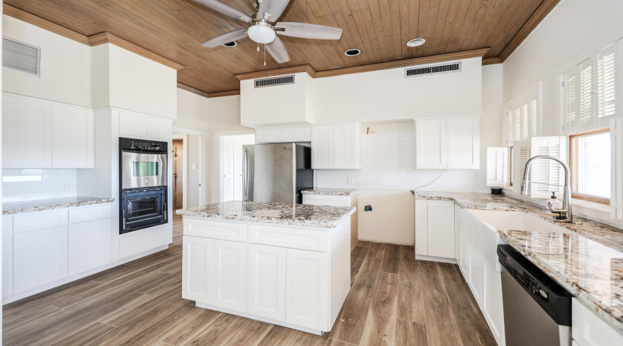 ABST 591 SUR 2143, LAREDO, Texas 78040, 4 Bedrooms Bedrooms, 6 Rooms Rooms,4 BathroomsBathrooms,Residential,For Sale,ABST 591 SUR 2143,20252673