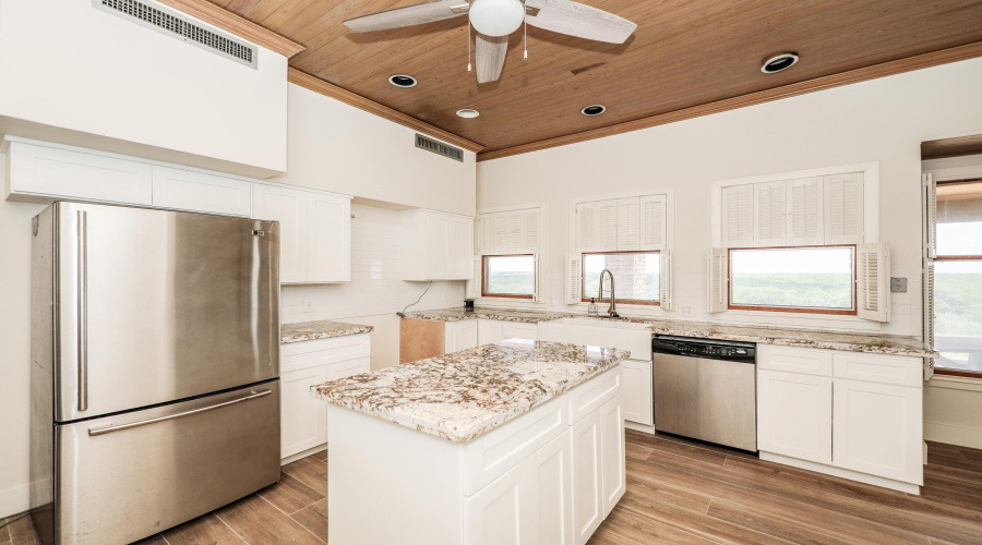 ABST 591 SUR 2143, LAREDO, Texas 78040, 4 Bedrooms Bedrooms, 6 Rooms Rooms,4 BathroomsBathrooms,Residential,For Sale,ABST 591 SUR 2143,20252673