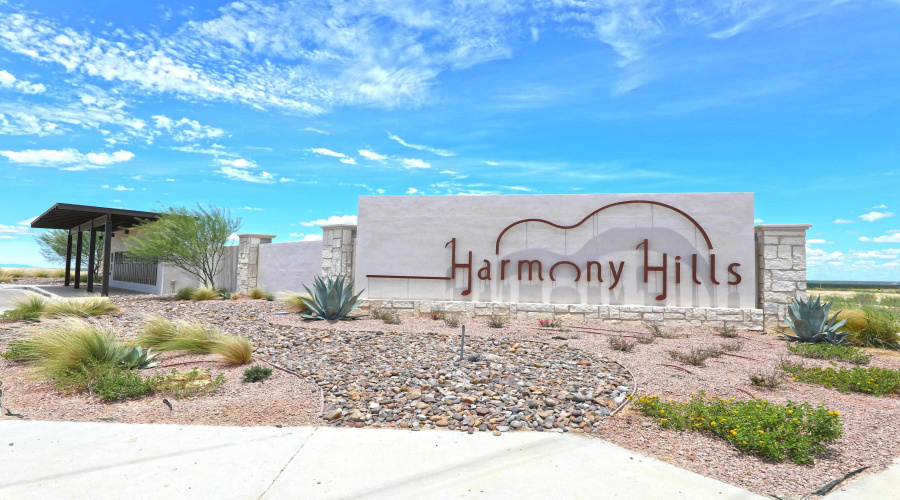 526 Journey Loop, LAREDO, Texas 78045, 3 Bedrooms Bedrooms, 6 Rooms Rooms,3 BathroomsBathrooms,Residential,For Sale,526 Journey Loop,20252694