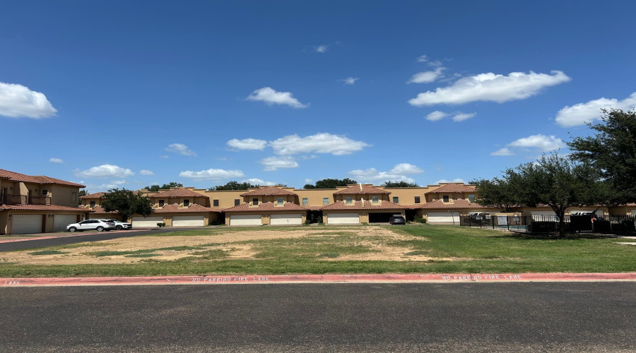707 St James Dr, Laredo, Texas 78041, ,Land,For Sale,707 St James Dr,20252642