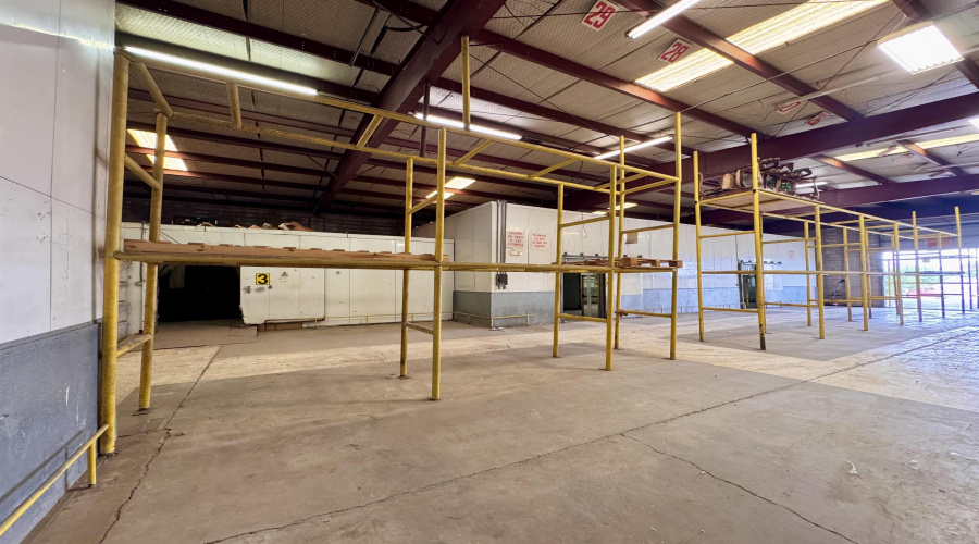 2818 Santa Ursula Ave, Laredo, Texas 78045, 1 Bedroom Bedrooms, 1 Room Rooms,2 BathroomsBathrooms,Commercial/industrial,For Rent,2818 Santa Ursula Ave,20253047