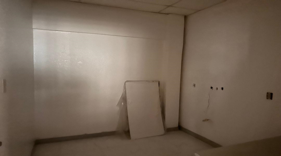 205 W Village Blvd, Laredo, Texas 78041, 1 Room Rooms,4 BathroomsBathrooms,Commercial retail/office,For Sale,205 W Village Blvd,20252710