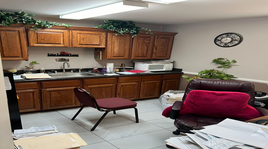 1319 Corpus Christi St, Laredo, Texas 78040-0000, 6 Rooms Rooms,4 BathroomsBathrooms,Commercial retail/office,For Sale,1319 Corpus Christi St,20252945