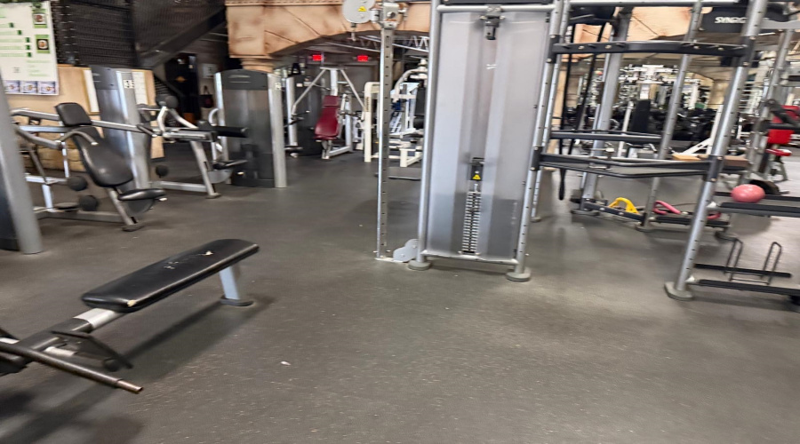 1719 Hillside Rd, Laredo, Texas 78041, 1 Room Rooms,2 BathroomsBathrooms,Commercial retail/office,For Sale,1719 Hillside Rd,20253046