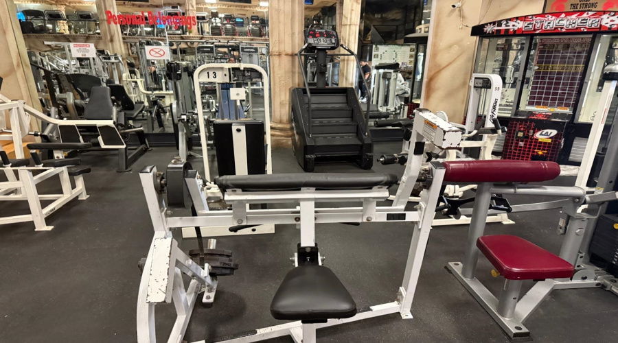 1719 Hillside Rd, Laredo, Texas 78041, 1 Room Rooms,2 BathroomsBathrooms,Commercial retail/office,For Sale,1719 Hillside Rd,20253046