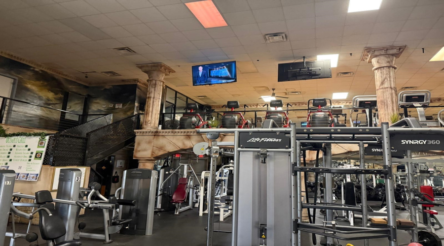 1719 Hillside Rd, Laredo, Texas 78041, 1 Room Rooms,2 BathroomsBathrooms,Commercial retail/office,For Sale,1719 Hillside Rd,20253046