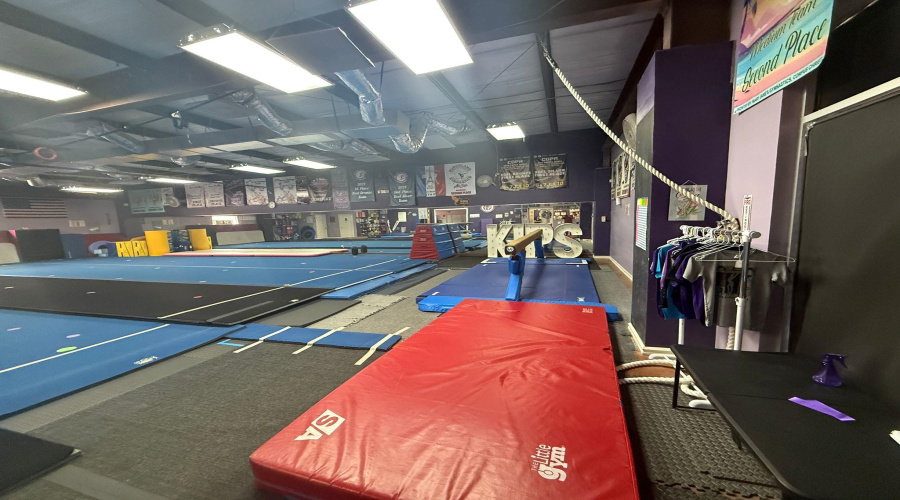 8917 Molly Dr, Laredo, Texas 78045, 1 Room Rooms,Commercial retail/office,For Sale,8917 Molly Dr,20253049