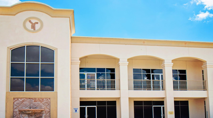 8917 Molly Dr, Laredo, Texas 78045, 1 Room Rooms,Commercial retail/office,For Sale,8917 Molly Dr,20253049