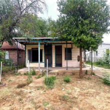 410 E Eistetter St, laredo, Texas 78041, 2 Bedrooms Bedrooms, 4 Rooms Rooms,2 BathroomsBathrooms,Residential,For Sale,410 E Eistetter St,20244795