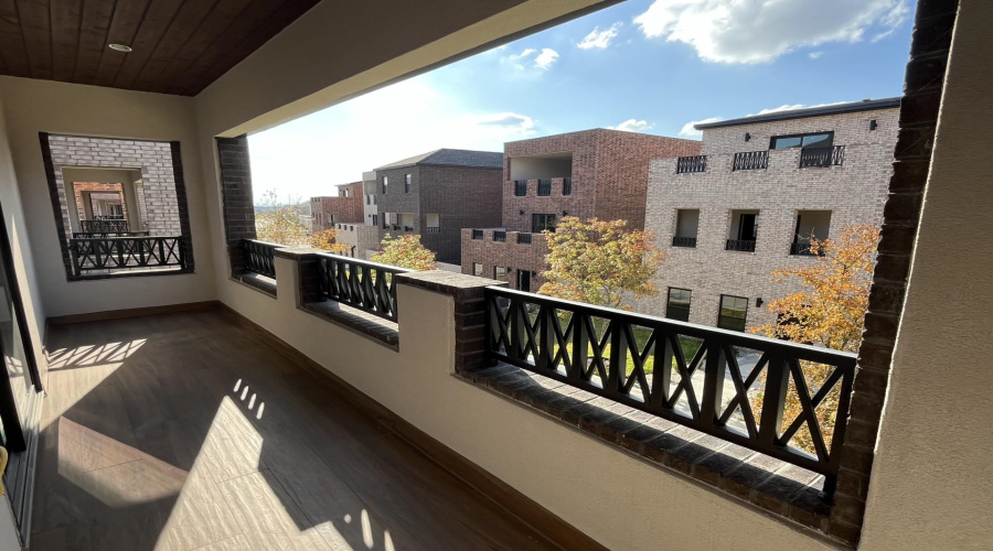 210 Veracruz Dr., Laredo, Texas 78045, 3 Bedrooms Bedrooms, 5 Rooms Rooms,2 BathroomsBathrooms,Residential,For Sale,210 Veracruz Dr.,20244999