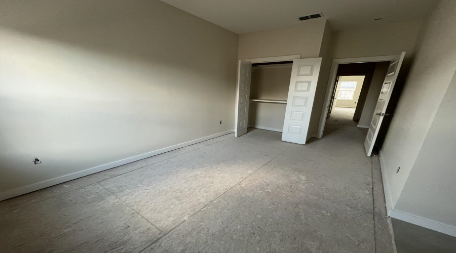 210 Veracruz Dr., Laredo, Texas 78045, 3 Bedrooms Bedrooms, 5 Rooms Rooms,2 BathroomsBathrooms,Residential,For Sale,210 Veracruz Dr.,20244999