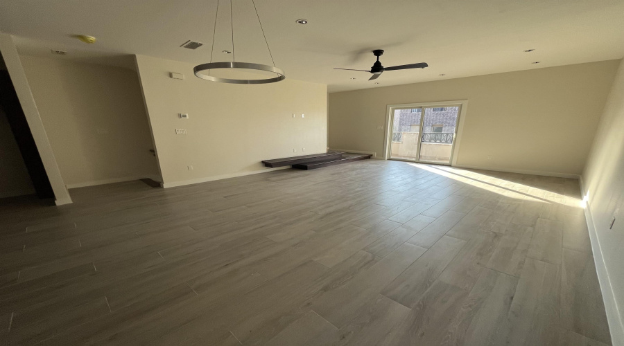 210 Veracruz Dr., Laredo, Texas 78045, 3 Bedrooms Bedrooms, 5 Rooms Rooms,2 BathroomsBathrooms,Residential,For Sale,210 Veracruz Dr.,20245013