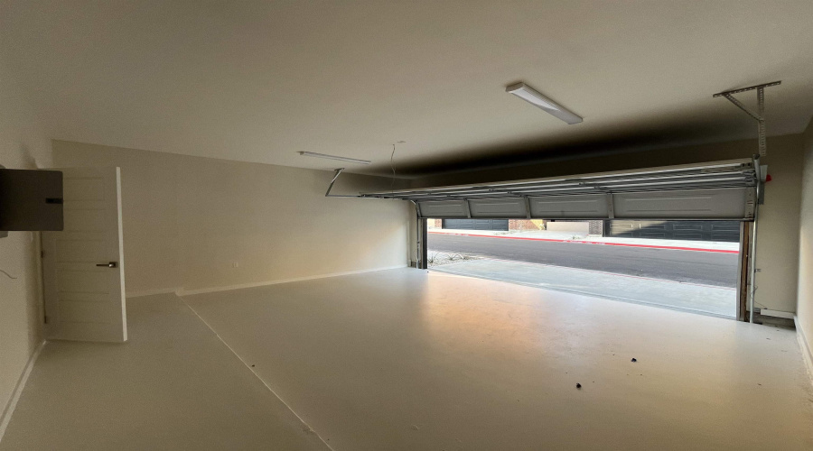 210 Veracruz Dr., Laredo, Texas 78045, 3 Bedrooms Bedrooms, 5 Rooms Rooms,2 BathroomsBathrooms,Residential,For Sale,210 Veracruz Dr.,20245013