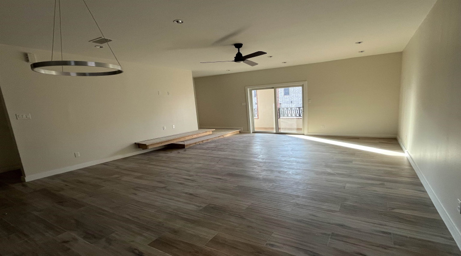 210 Veracruz Dr., Laredo, Texas 78045, 3 Bedrooms Bedrooms, 5 Rooms Rooms,2 BathroomsBathrooms,Residential,For Sale,210 Veracruz Dr.,20245014