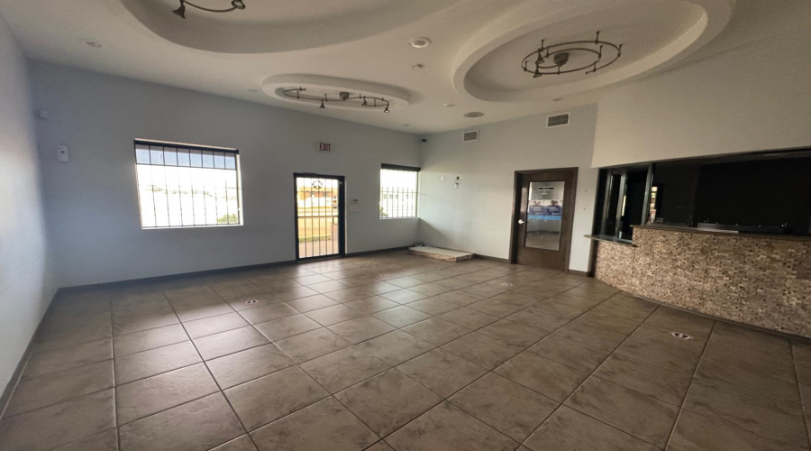 1405 Jacaman Rd, LAREDO, Texas 78045, 1 Room Rooms,2 BathroomsBathrooms,Commercial retail/office,For Rent,1405 Jacaman Rd,20253176 1405 Jacaman Rd, LAREDO, Texas 78045, 1 Room Rooms,2 BathroomsBathrooms,Commercial retail/office,For Rent,1405 Jacaman Rd,20253176