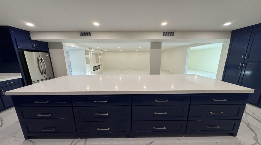 13 Royale Cir, Laredo, Texas 78041, 3 Bedrooms Bedrooms, 8 Rooms Rooms,2 BathroomsBathrooms,Residential,For Sale,13 Royale Cir,20251138