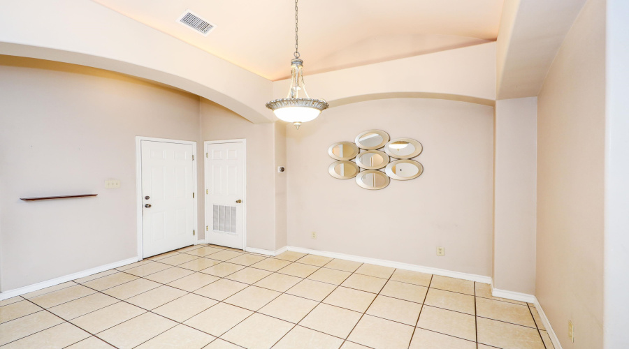 402 Cayman Ct, LAREDO, Texas 78041, 4 Bedrooms Bedrooms, 6 Rooms Rooms,2 BathroomsBathrooms,Residential,For Rent,402 Cayman Ct,20252981
