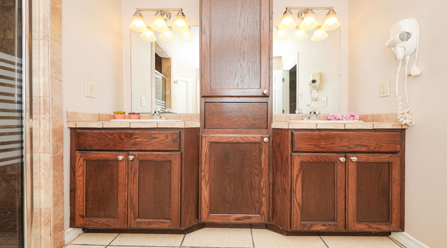 402 Cayman Ct, LAREDO, Texas 78041, 4 Bedrooms Bedrooms, 6 Rooms Rooms,2 BathroomsBathrooms,Residential,For Rent,402 Cayman Ct,20252981