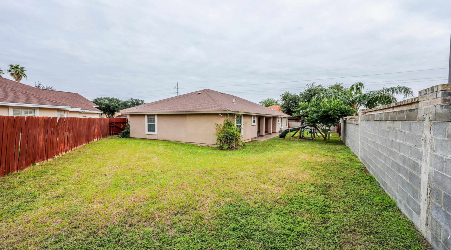 402 Cayman Ct, LAREDO, Texas 78041, 4 Bedrooms Bedrooms, 6 Rooms Rooms,2 BathroomsBathrooms,Residential,For Rent,402 Cayman Ct,20252981