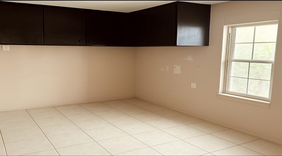 410 Grant St, Laredo, Texas 78040, 2 Bedrooms Bedrooms, 4 Rooms Rooms,1 BathroomBathrooms,Residential,For Sale,410 Grant St,20253018