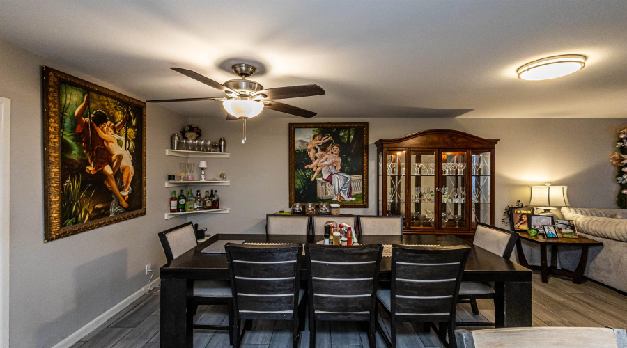 2502 E Montgomery St, Laredo, Texas 78043, 3 Bedrooms Bedrooms, 7 Rooms Rooms,3 BathroomsBathrooms,Residential,For Sale,2502 E Montgomery St,20253065