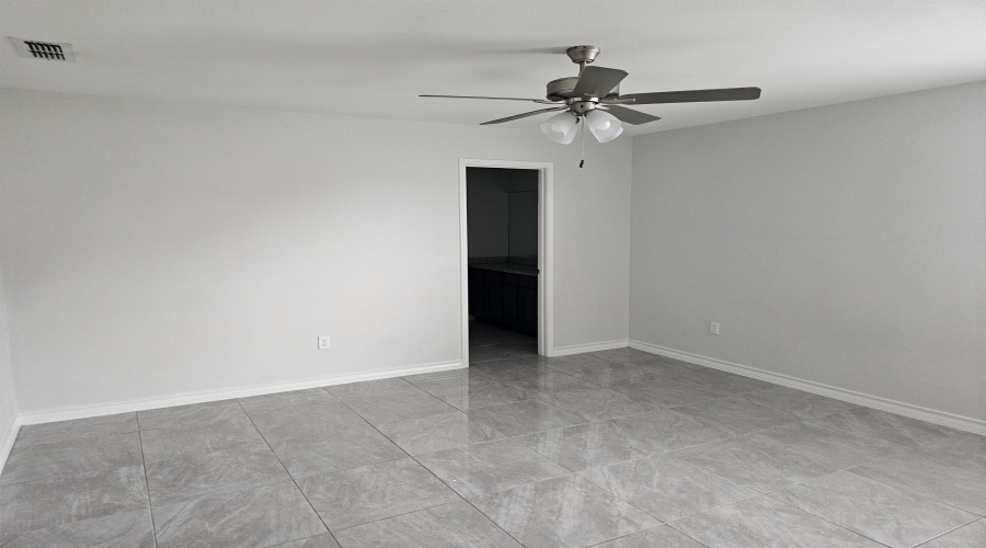 5412 Capilla St., laredo, Texas 78046, 3 Bedrooms Bedrooms, 5 Rooms Rooms,2 BathroomsBathrooms,Residential,For Rent,5412 Capilla St.,20253069
