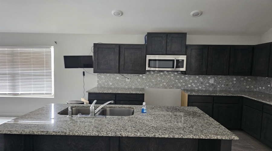 5412 Capilla St., laredo, Texas 78046, 3 Bedrooms Bedrooms, 5 Rooms Rooms,2 BathroomsBathrooms,Residential,For Rent,5412 Capilla St.,20253069