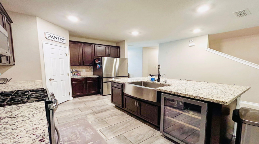 1622 Alborada Dr., LAREDO, Texas 78045, 4 Bedrooms Bedrooms, 6 Rooms Rooms,2 BathroomsBathrooms,Residential,For Sale,1622 Alborada Dr.,20253073