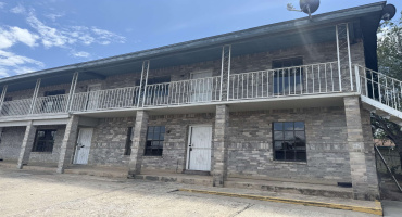 2816 Chestnut St, Laredo, Texas 78046, 3 Bedrooms Bedrooms, 5 Rooms Rooms,2 BathroomsBathrooms,Residential,For Rent,2816 Chestnut St,20253078