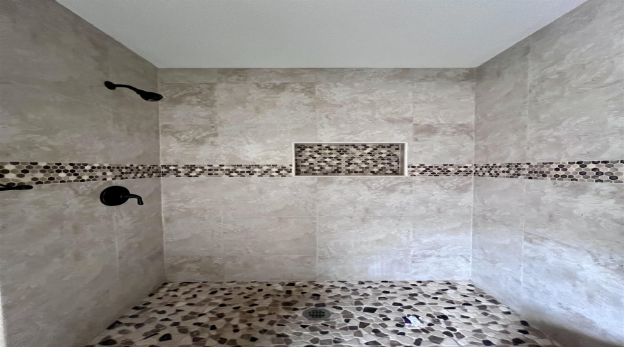 3619 Aguanieve Dr., Laredo, Texas 78046, 3 Bedrooms Bedrooms, 6 Rooms Rooms,2 BathroomsBathrooms,Residential,For Sale,3619 Aguanieve Dr.,20253085