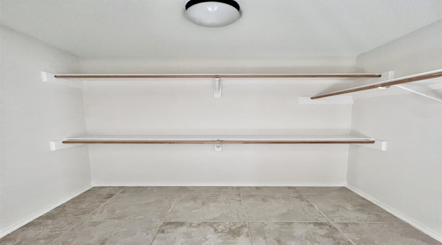 3619 Aguanieve Dr., Laredo, Texas 78046, 3 Bedrooms Bedrooms, 6 Rooms Rooms,2 BathroomsBathrooms,Residential,For Sale,3619 Aguanieve Dr.,20253085