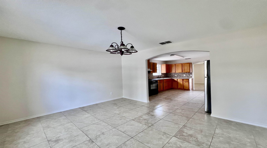 3619 Aguanieve Dr., Laredo, Texas 78046, 3 Bedrooms Bedrooms, 6 Rooms Rooms,2 BathroomsBathrooms,Residential,For Sale,3619 Aguanieve Dr.,20253085