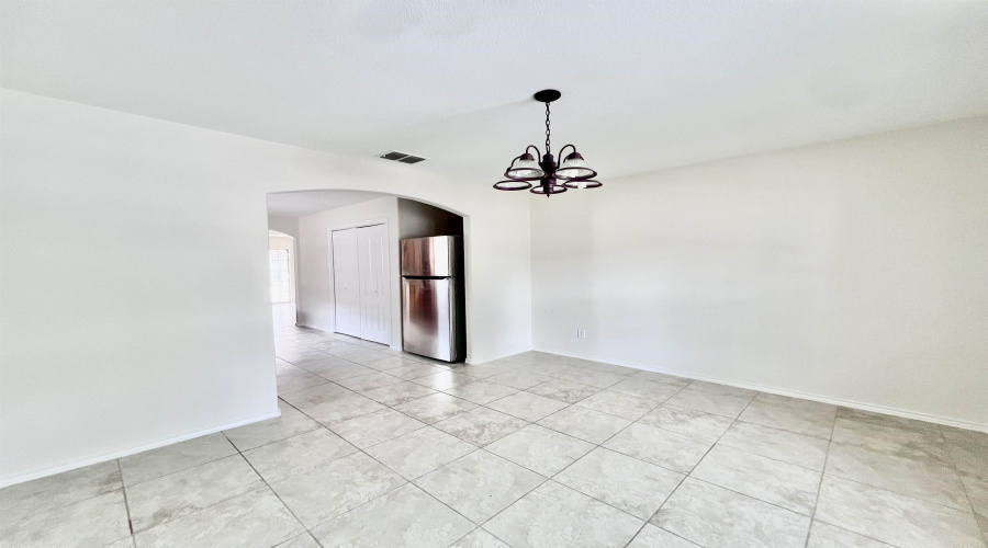 3619 Aguanieve Dr., Laredo, Texas 78046, 3 Bedrooms Bedrooms, 6 Rooms Rooms,2 BathroomsBathrooms,Residential,For Sale,3619 Aguanieve Dr.,20253085