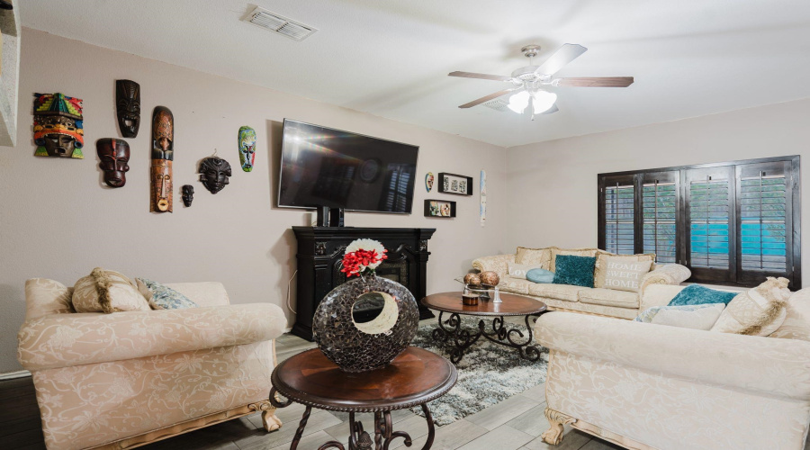 13126 Entrada Lp, Laredo, Texas 78045, 4 Bedrooms Bedrooms, 4 Rooms Rooms,2 BathroomsBathrooms,Residential,For Rent,13126 Entrada Lp,20253092