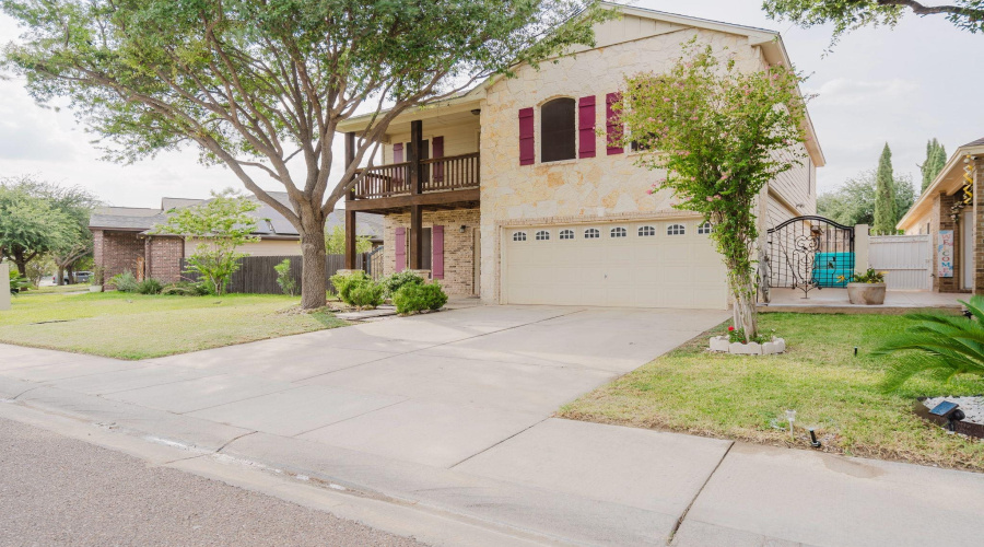 13126 Entrada Lp, Laredo, Texas 78045, 4 Bedrooms Bedrooms, 4 Rooms Rooms,2 BathroomsBathrooms,Residential,For Rent,13126 Entrada Lp,20253092