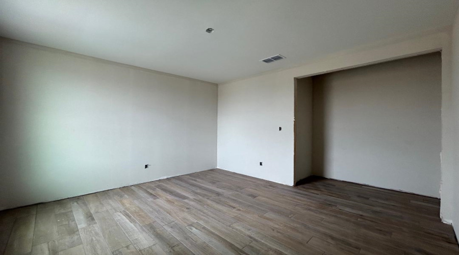 105 Balmorhea Dr., Laredo, Texas 78045, 3 Bedrooms Bedrooms, 6 Rooms Rooms,2 BathroomsBathrooms,Residential,For Sale,105 Balmorhea Dr.,20253107