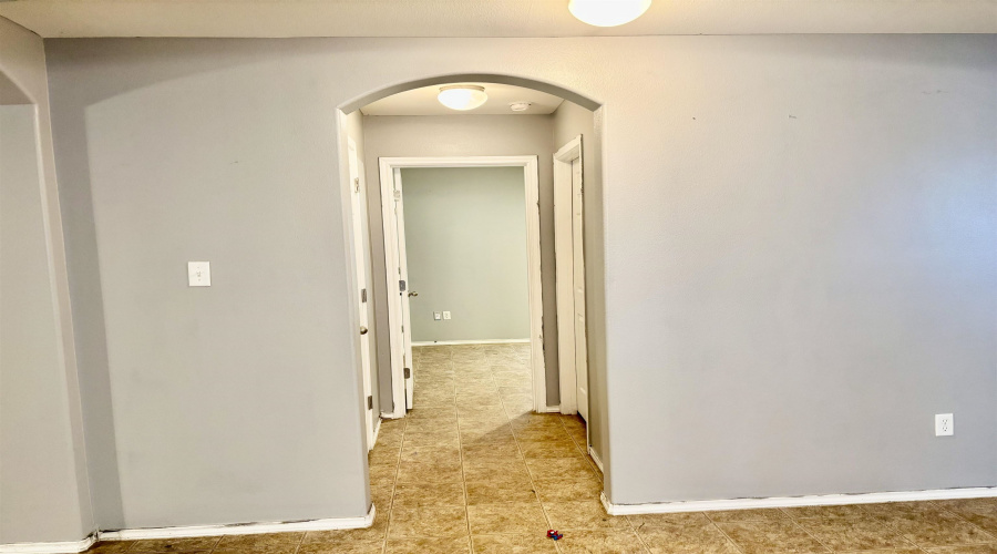 5505 Marlin Dr, Laredo, Texas 78043, 4 Bedrooms Bedrooms, 7 Rooms Rooms,2 BathroomsBathrooms,Residential,For Sale,5505 Marlin Dr,20252716