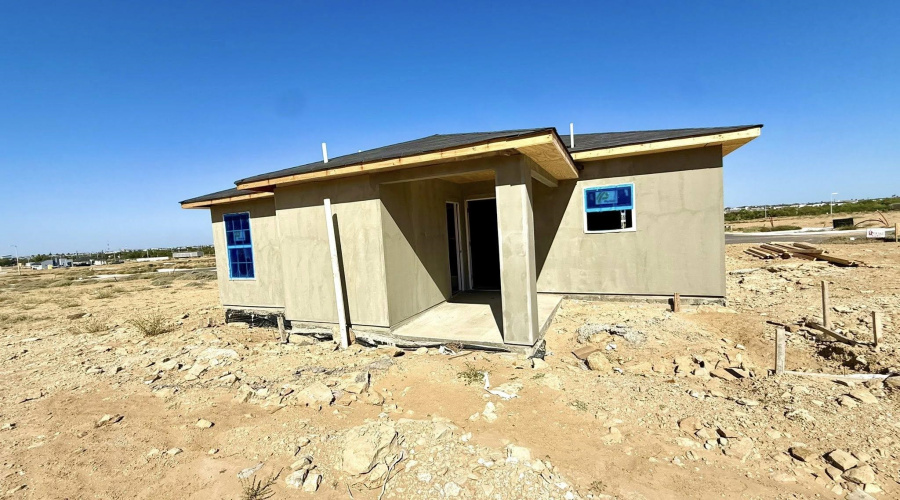 5041 Los Caballos Lp., Laredo, Texas 78046, 3 Bedrooms Bedrooms, 6 Rooms Rooms,2 BathroomsBathrooms,Residential,For Sale,5041 Los Caballos Lp.,20252720