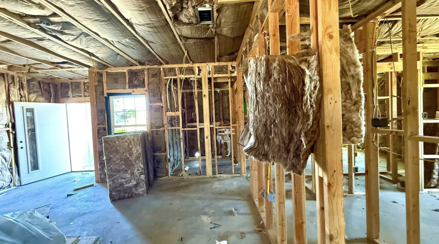 5049 Los Caballos Lp., Laredo, Texas 78046, 3 Bedrooms Bedrooms, 6 Rooms Rooms,2 BathroomsBathrooms,Residential,For Sale,5049 Los Caballos Lp.,20252724