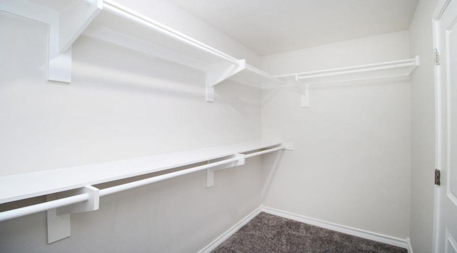 3712 Jaime Martin, Laredo, Texas 78046, 4 Bedrooms Bedrooms, 8 Rooms Rooms,2 BathroomsBathrooms,Residential,For Sale,3712 Jaime Martin,20252738