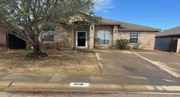 1050 Trent Dr, LAREDO, Texas 78046-5555, 3 Bedrooms Bedrooms, 6 Rooms Rooms,2 BathroomsBathrooms,Residential,For Sale,1050 Trent Dr,20253144