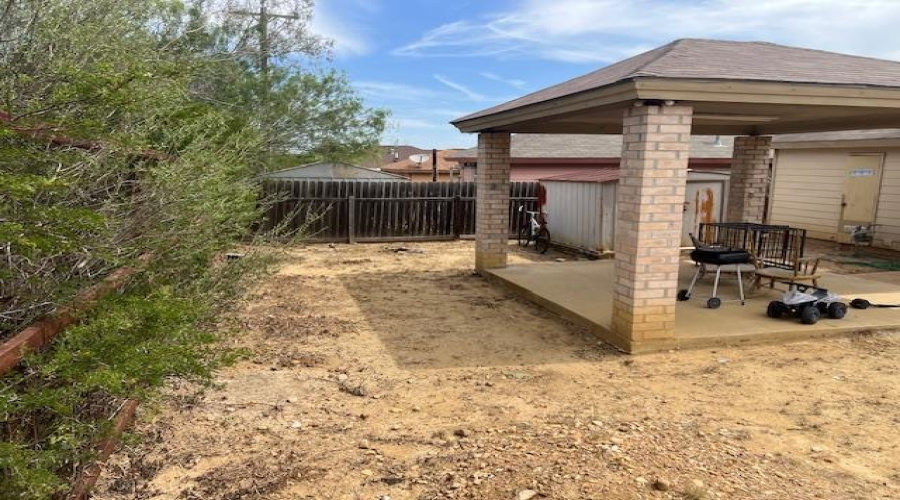 1050 Trent Dr, LAREDO, Texas 78046-5555, 3 Bedrooms Bedrooms, 6 Rooms Rooms,2 BathroomsBathrooms,Residential,For Sale,1050 Trent Dr,20253144