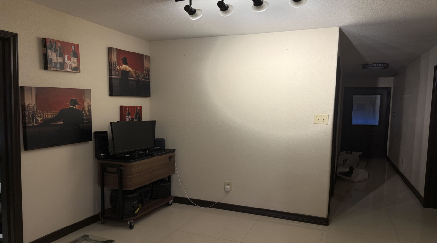 3519 Aguanieve Dr., Laredo, Texas 78046-8863, 4 Bedrooms Bedrooms, 7 Rooms Rooms,2 BathroomsBathrooms,Residential,For Sale,3519 Aguanieve Dr.,20253145