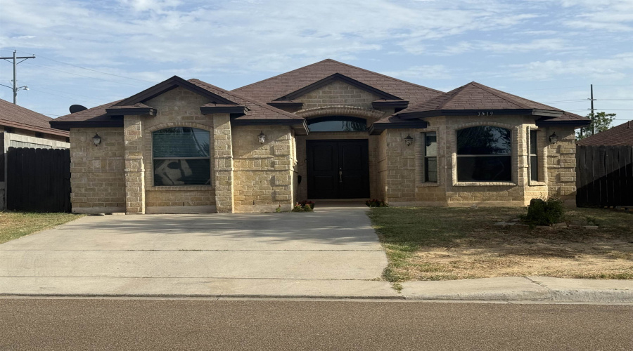 3519 Aguanieve Dr., Laredo, Texas 78046-8863, 4 Bedrooms Bedrooms, 7 Rooms Rooms,2 BathroomsBathrooms,Residential,For Sale,3519 Aguanieve Dr.,20253145