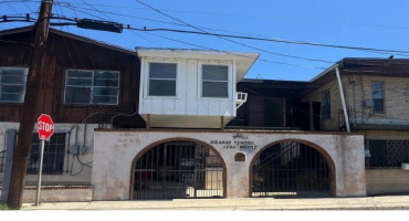 520 Hidalgo St, Laredo, Texas 78040, 1 Bedroom Bedrooms, 2 Rooms Rooms,1 BathroomBathrooms,Residential,For Rent,520 Hidalgo St,20252756