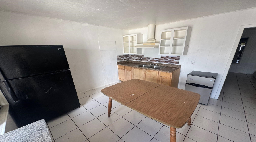 520 Hidalgo St, Laredo, Texas 78040, 1 Bedroom Bedrooms, 2 Rooms Rooms,1 BathroomBathrooms,Residential,For Rent,520 Hidalgo St,20252756