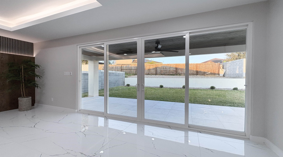 8707 Plantation East Dr, Laredo, Texas 78045, 5 Bedrooms Bedrooms, 8 Rooms Rooms,3 BathroomsBathrooms,Residential,For Sale,8707 Plantation East Dr,20252776